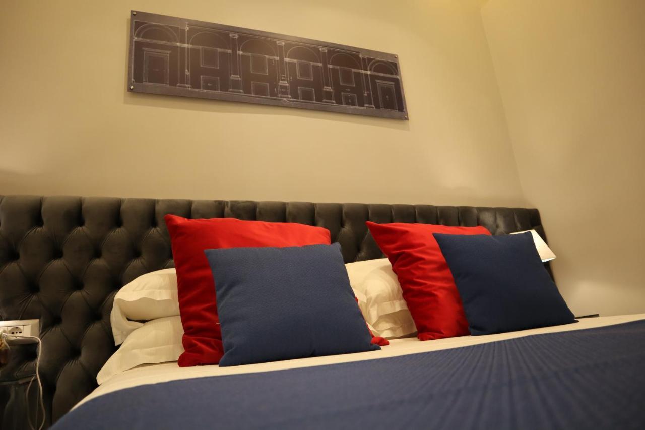 Millina Suites In Navona Рим Екстер'єр фото