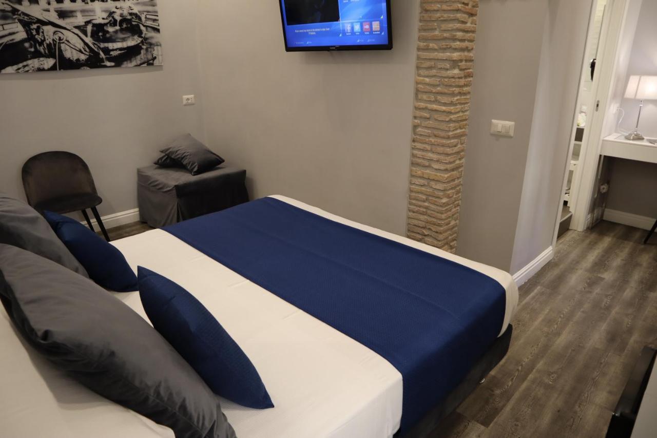 Millina Suites In Navona Рим Екстер'єр фото