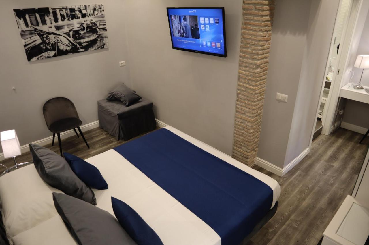 Millina Suites In Navona Рим Екстер'єр фото