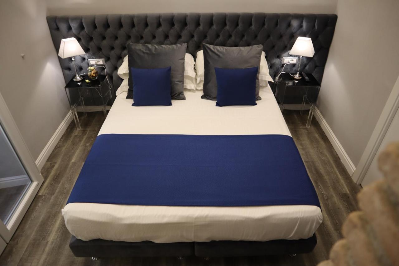 Millina Suites In Navona Рим Екстер'єр фото