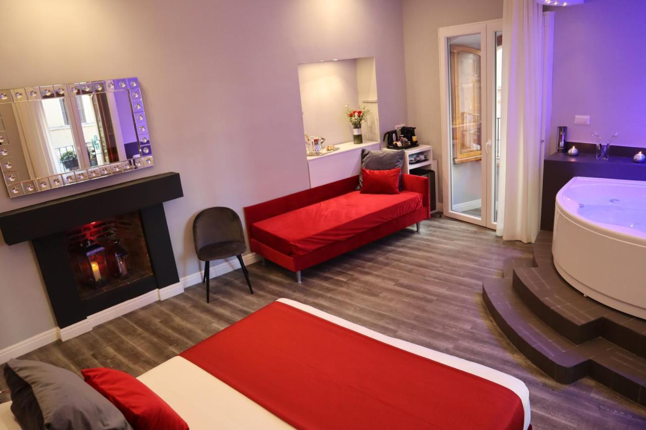 Millina Suites In Navona Рим Екстер'єр фото