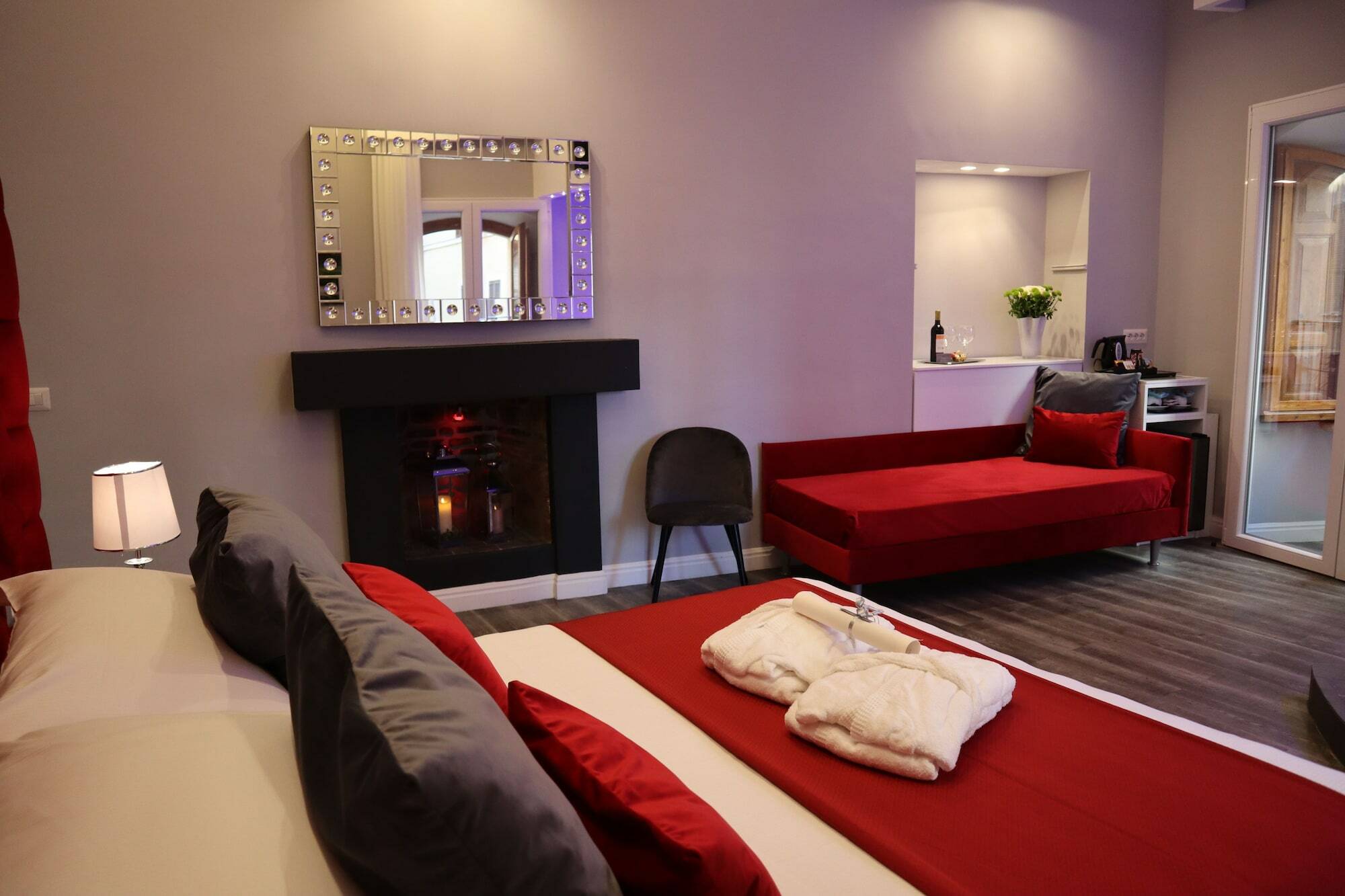 Millina Suites In Navona Рим Екстер'єр фото