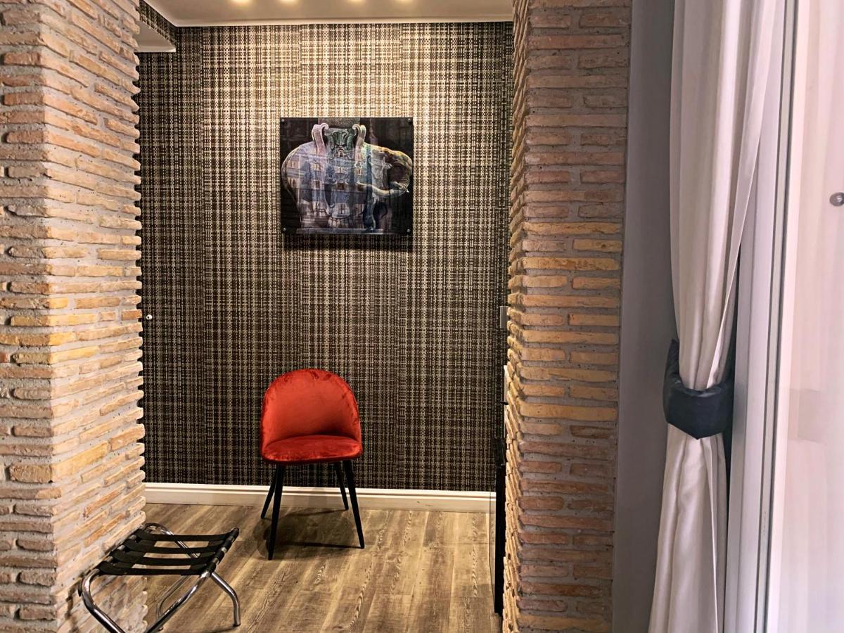 Millina Suites In Navona Рим Екстер'єр фото